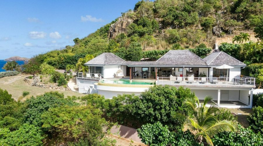 why you should stay in a st barts villa